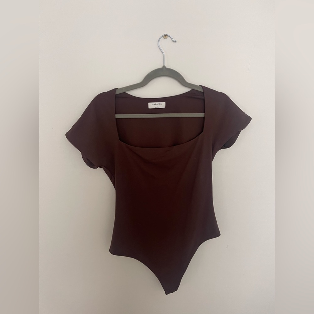 Aritzia Babaton Contour Bodysuit Brown Size Large